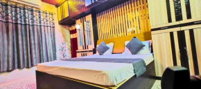 Ramayana Grand Hotel, Near Ram Mandir